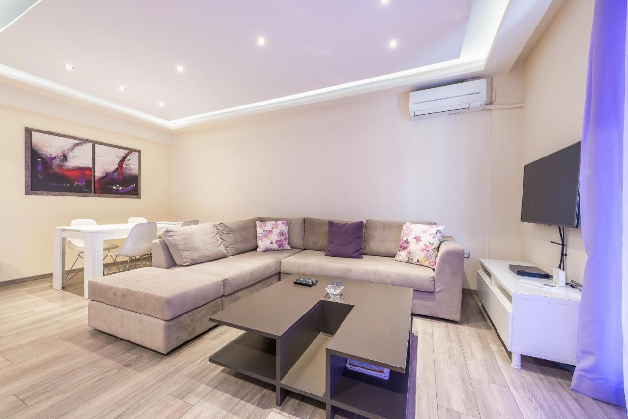 An Impressive 2 Bdr Apt In Glyfada Афіни Екстер'єр фото