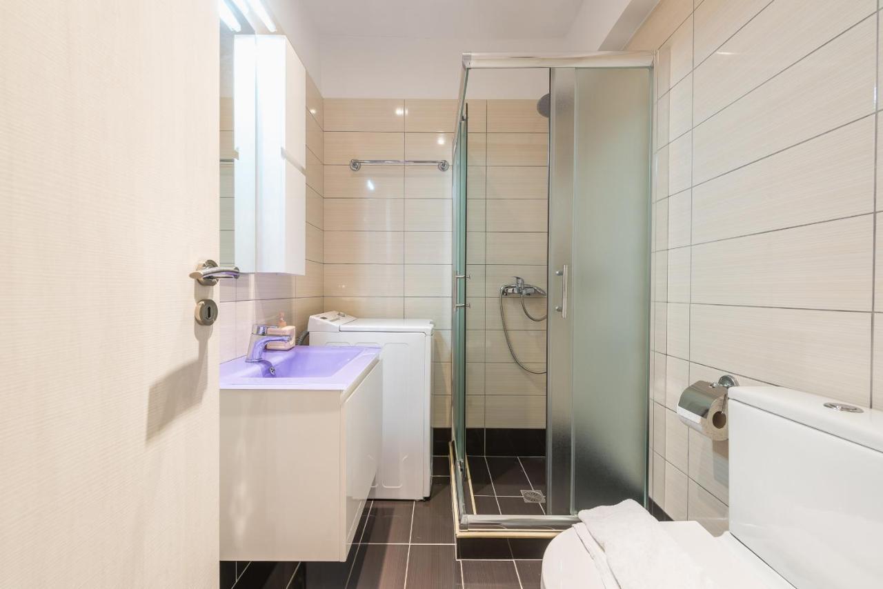 An Impressive 2 Bdr Apt In Glyfada Афіни Екстер'єр фото
